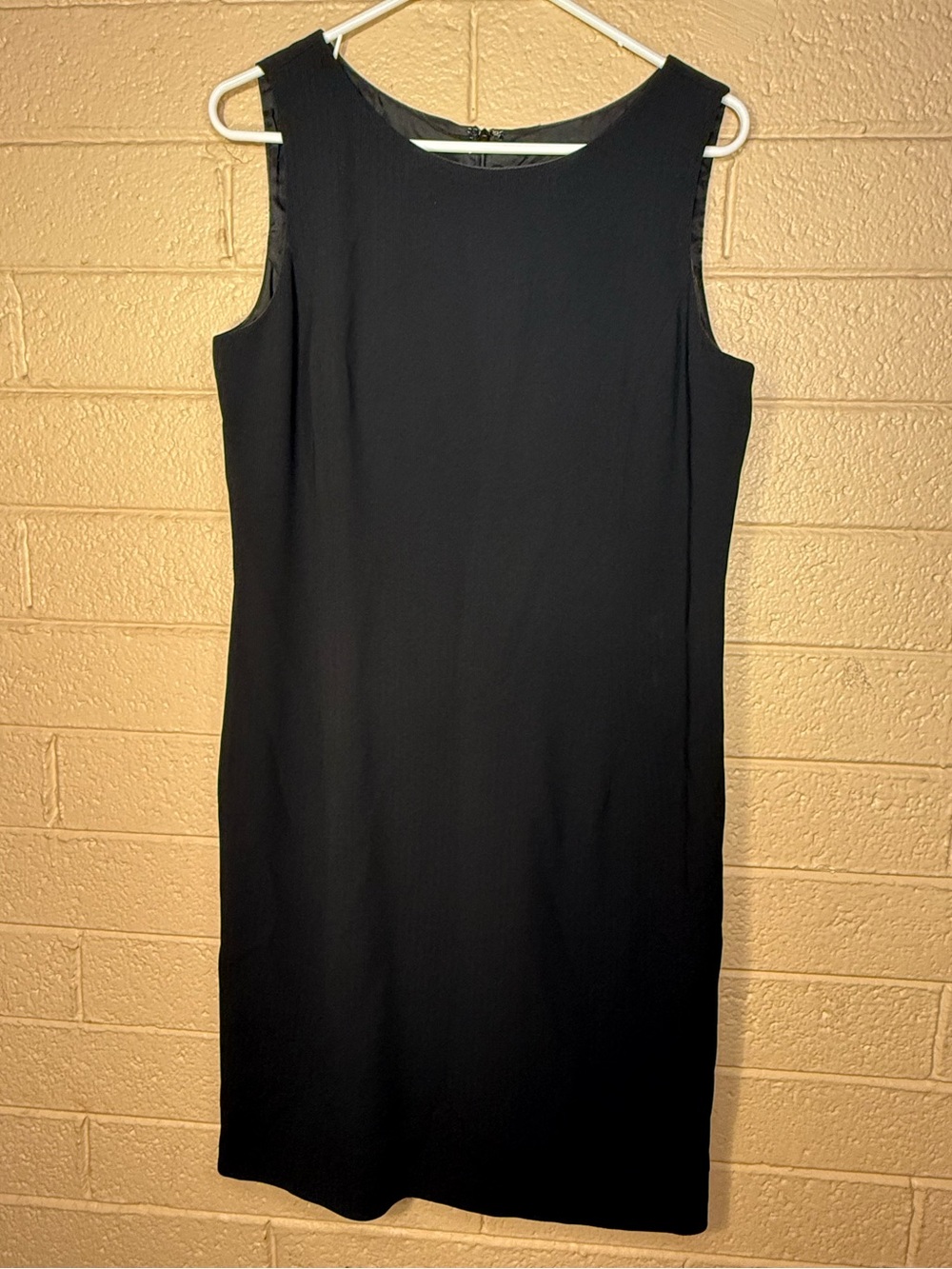 Garfield & Marks Classic Black Sleeveless Sheath Dress